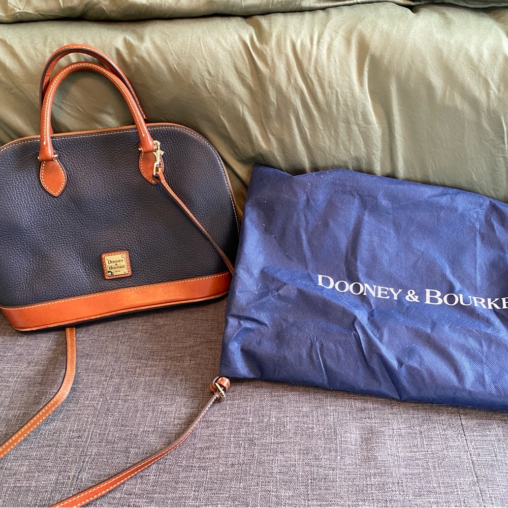 Dooney & Bourke handbag. Great condition. Hardly used. Blue and Brown Leather.